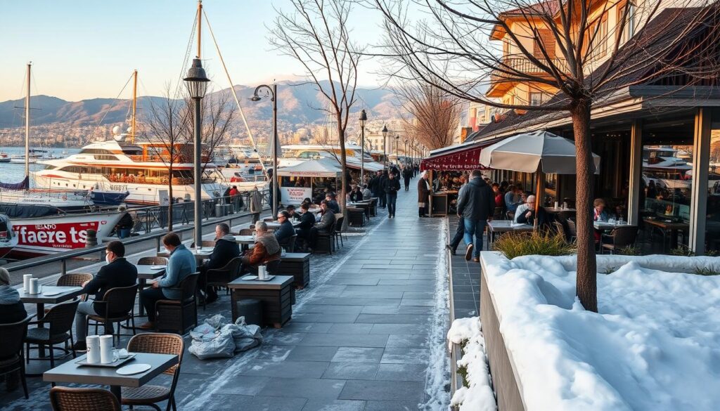 Winterliche Aussicht auf den Hafen von Izmir mit Cafés und Promenade